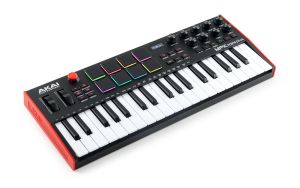 246335 Akai MPK Mini Plus - Perspektive