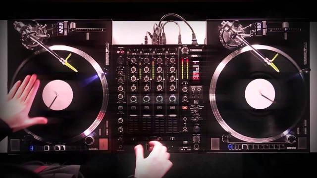 Reloop RP-8000 Turntable & RMX-60 Digital DJ Mixer - Turntablism Showcase by Fong Fong (Routine)