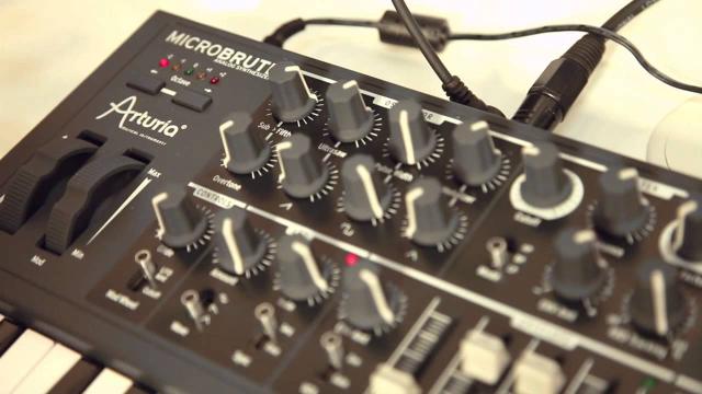 Elevator Vlog - Folge 41: Arturia MicroBrute